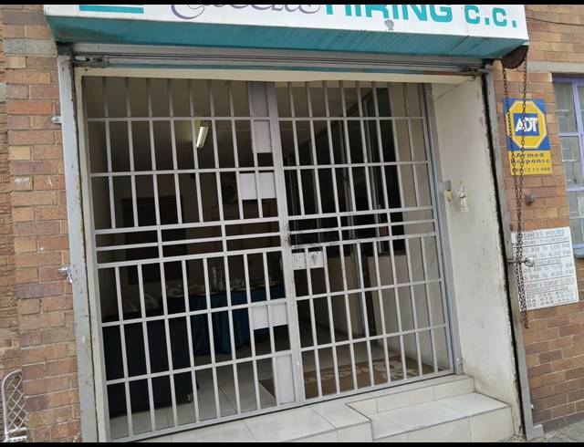 1,000M² WAREHOUSE FOR SALE IN FORDSBURG